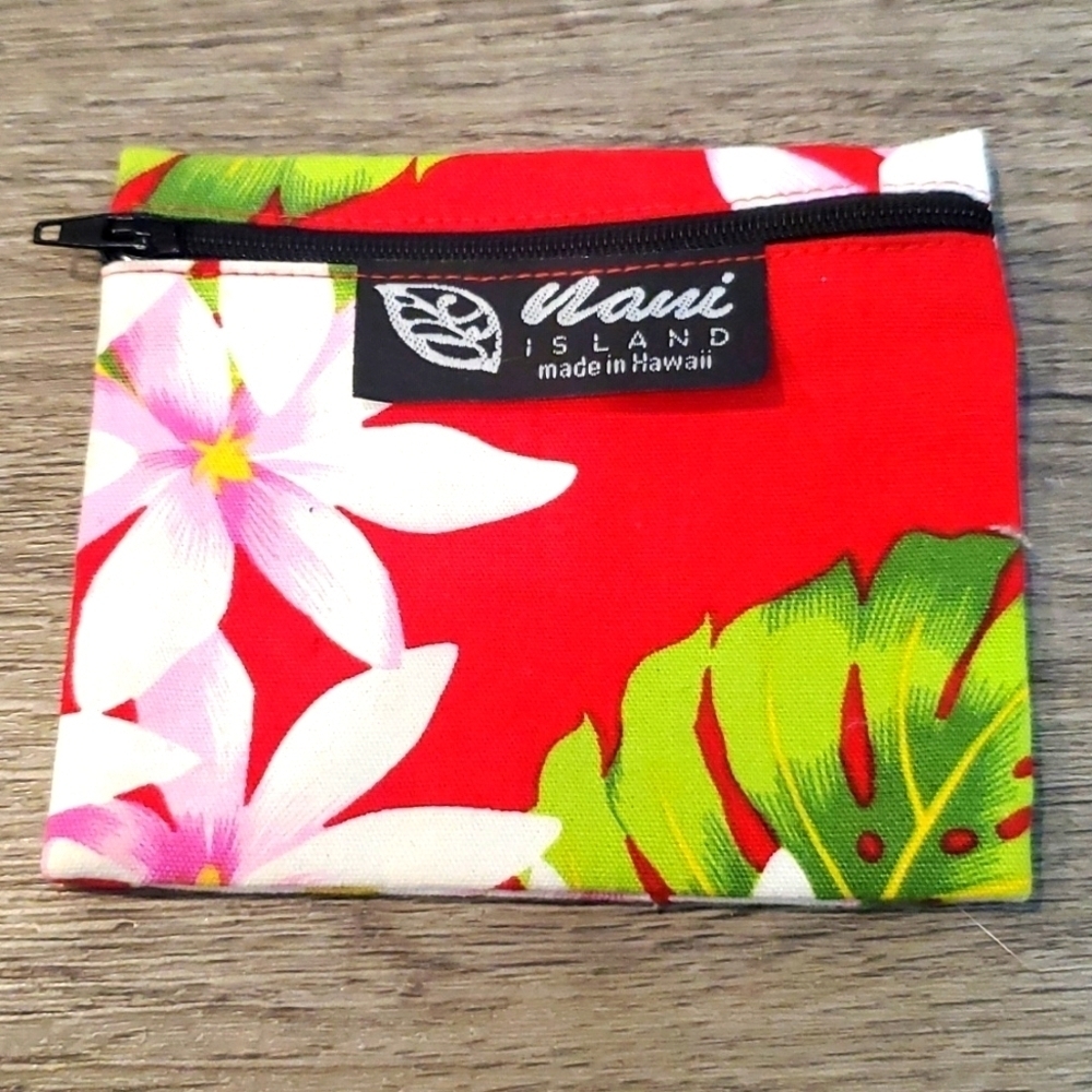 🌿 NWOT HAWAIIAN ZIPPER PURSE